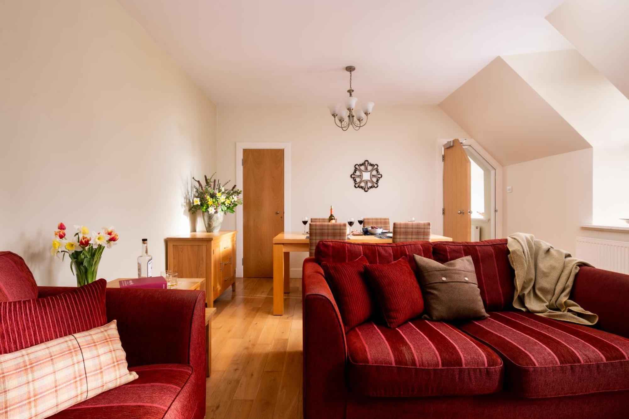 Highland Club Direct Apartment